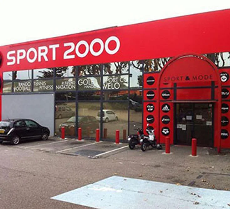 Extérieur du magasin SPORT 2000 SALON DE PROVENCE  (MONDOVELO)