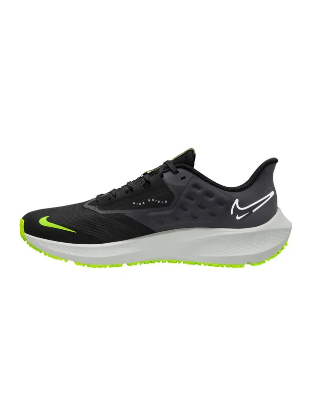 Air Zoom Pegasus Shield