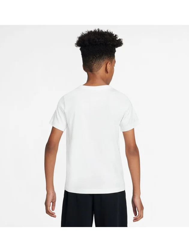 Tee Swoosh Ssnl