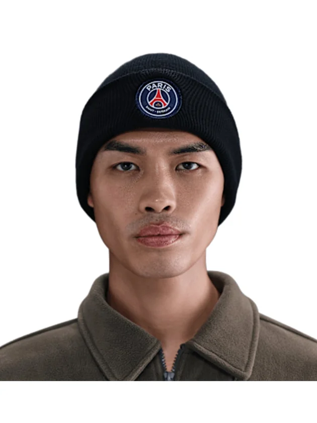 Dry-Fit Peak Beanie
