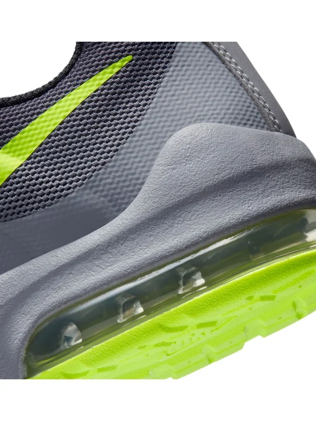 Air Max Invigor