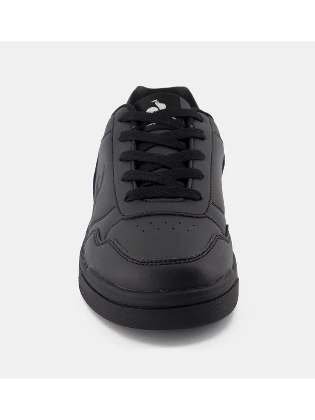 Court Breaker Triple Black