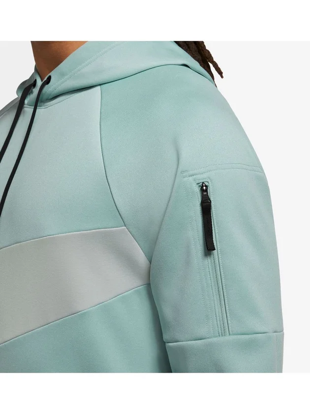 Therma-FIT Hd Po Swoosh