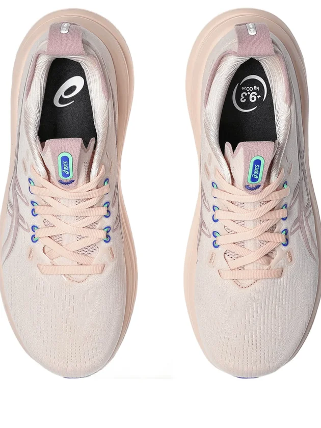 Gel Nimbus 28