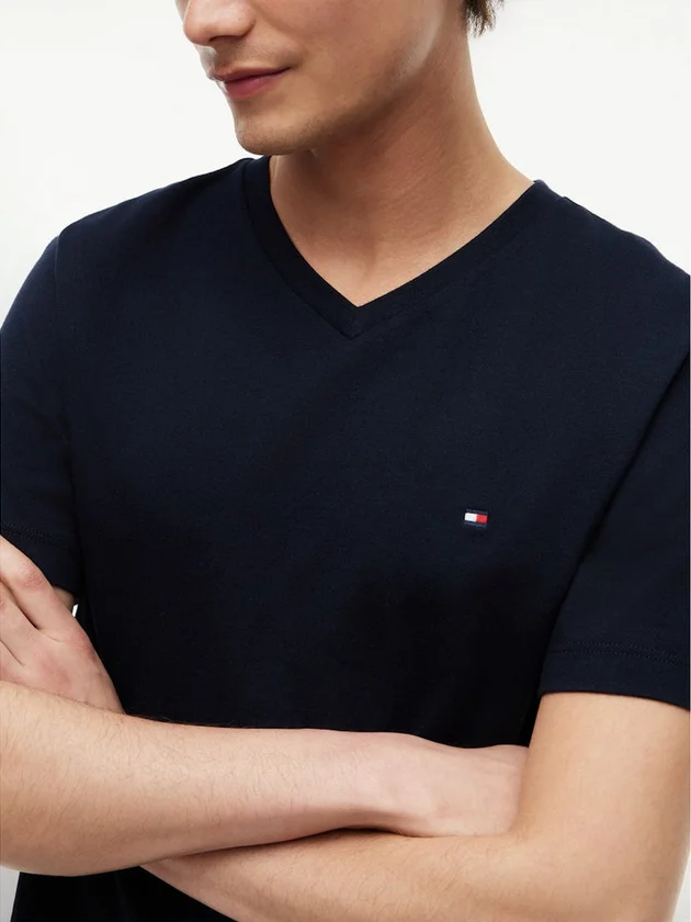 Essential V Neck Tee