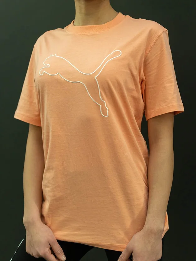 Her Tee