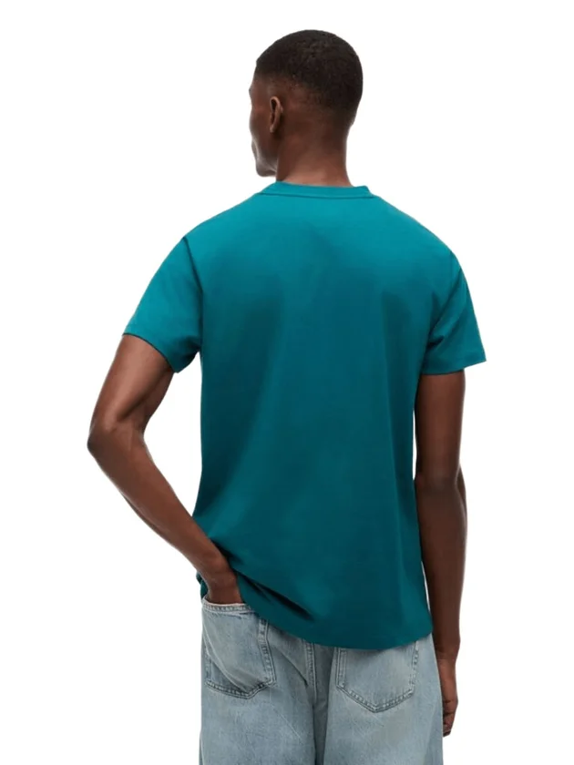 Slim Sign Chest