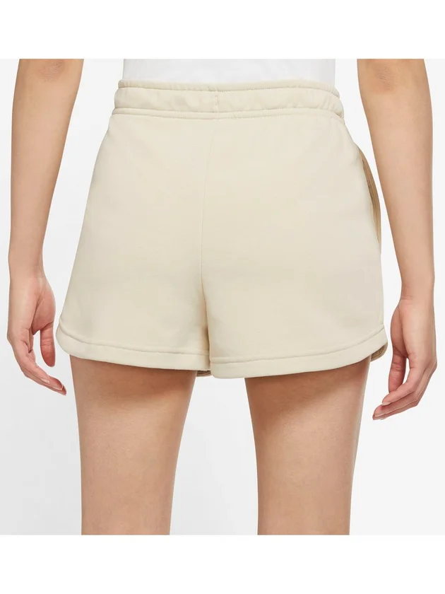 Essntl Flc Hr Short Ft