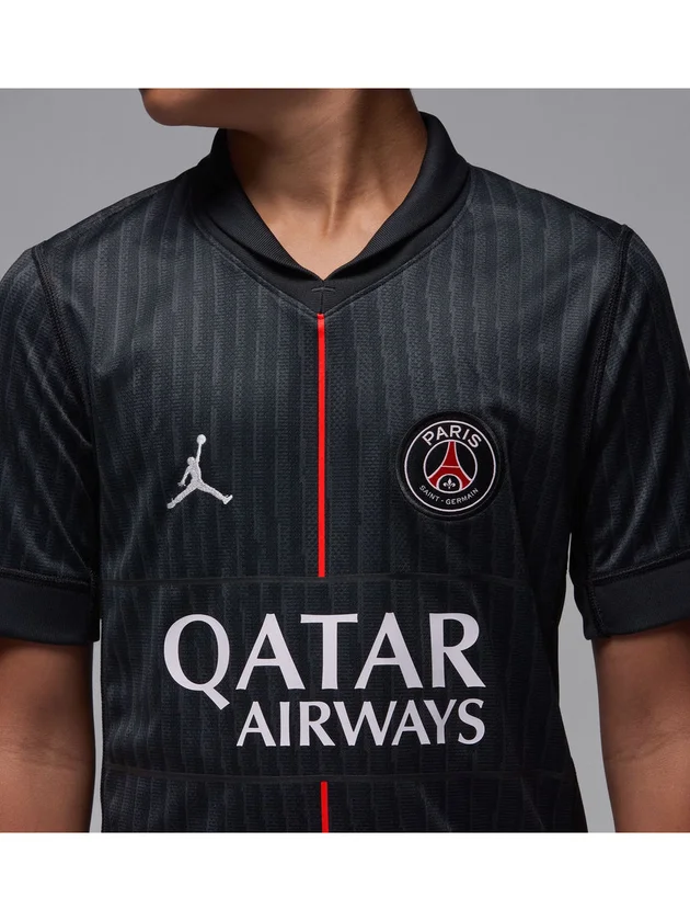 PSG Fourth 2025/2026 Stadium