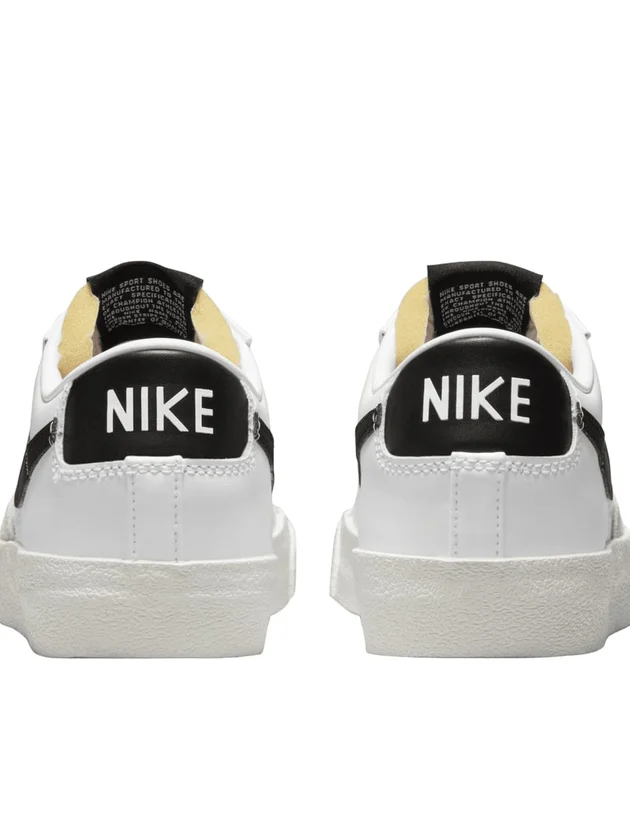 Blazer Low 77