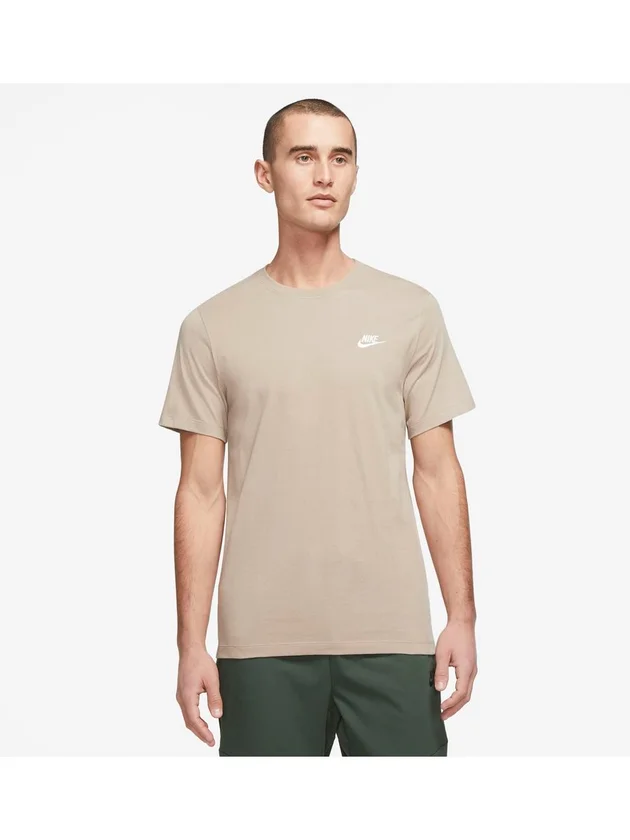 Club Tee