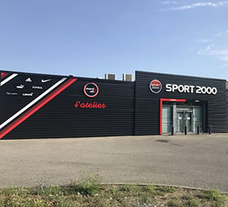 Extérieur du magasin SPORT 2000 PRIVAS
