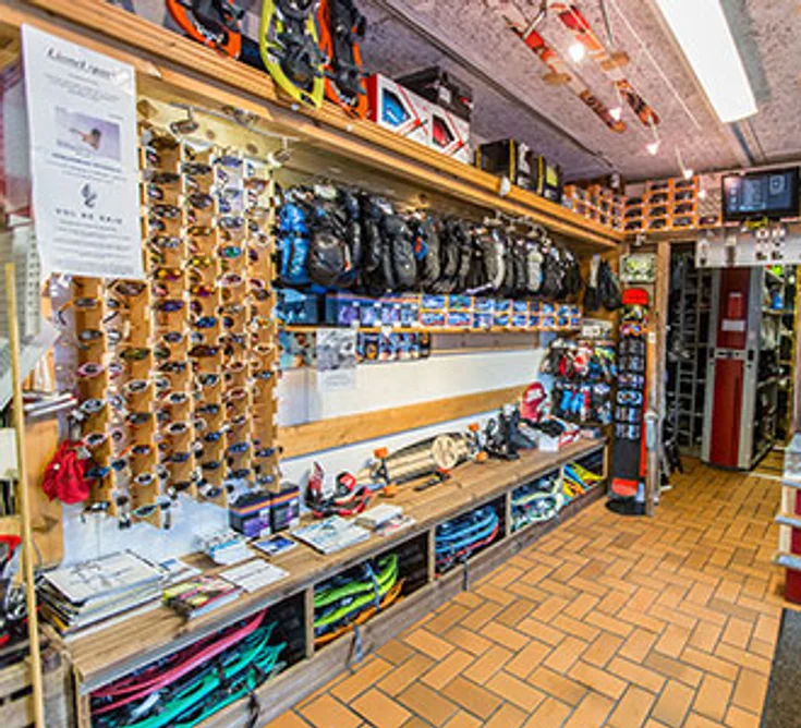 Extérieur du magasin SPORT 2000 SIXT FER A CHEVAL LIONEL SPORTS