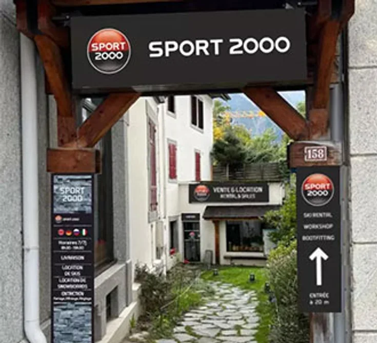 Extérieur du magasin SPORT 2000 CHAMONIX CHAM'SPORT MICHEL CROZ CENTRE