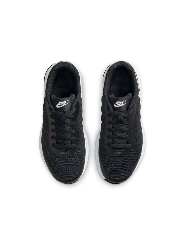 Air Max Invigor