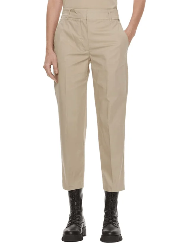 Slim Straight Chino