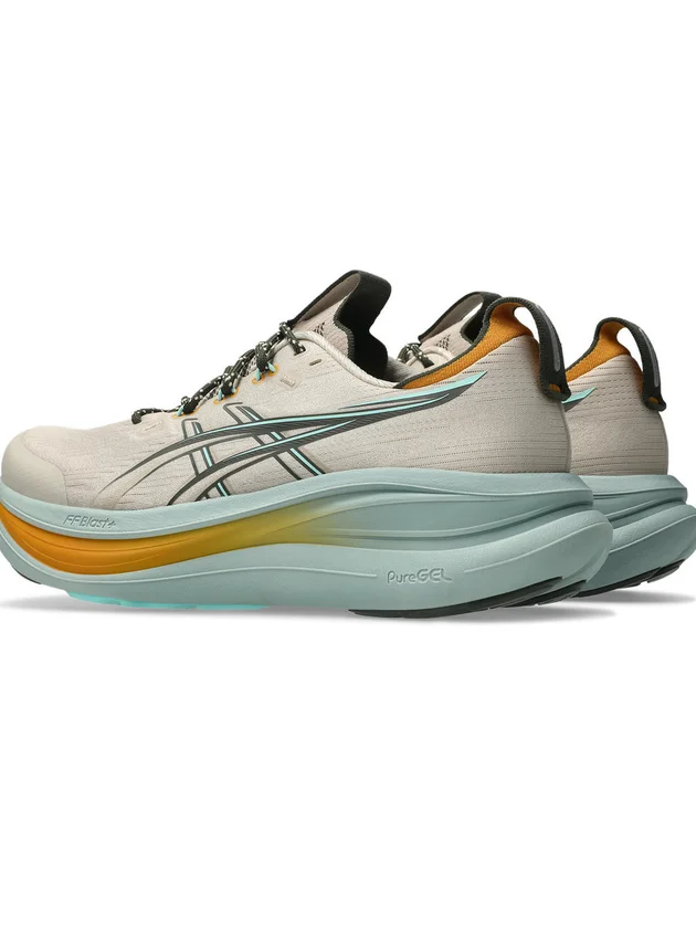 Gel Nimbus 28 TR