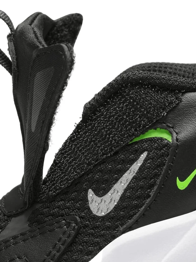 Air Max Bolt
