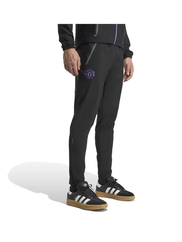 Manchester United Travel