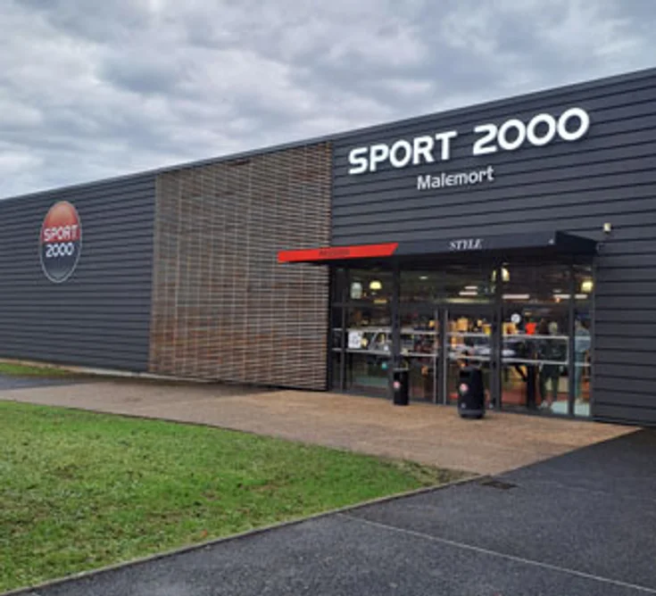 Extérieur du magasin SPORT 2000 MALEMORT - BRIVE