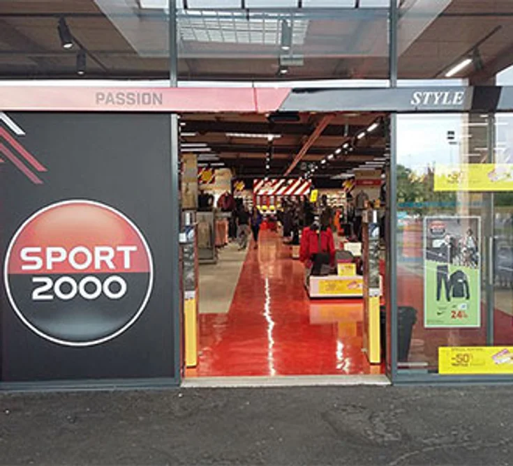 Extérieur du magasin SPORT 2000 PERONNE