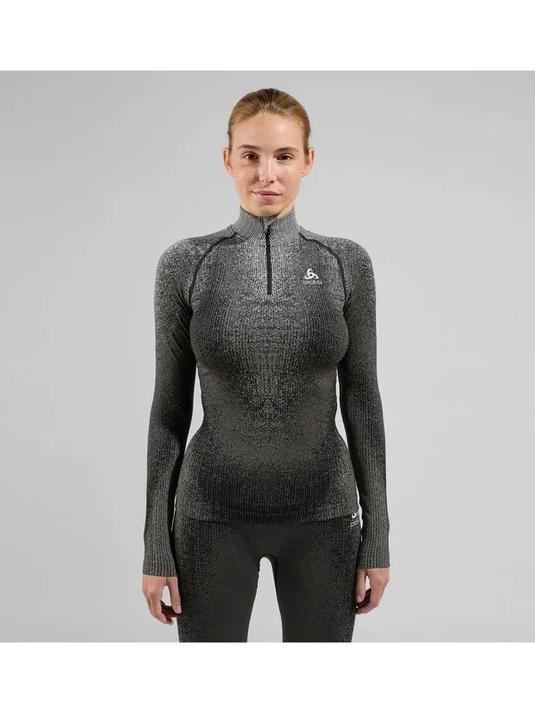 Bl Top Turtle Neck L S Half Zip