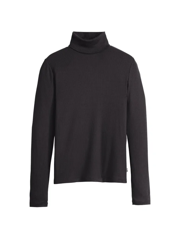 Dreamy Turtleneck