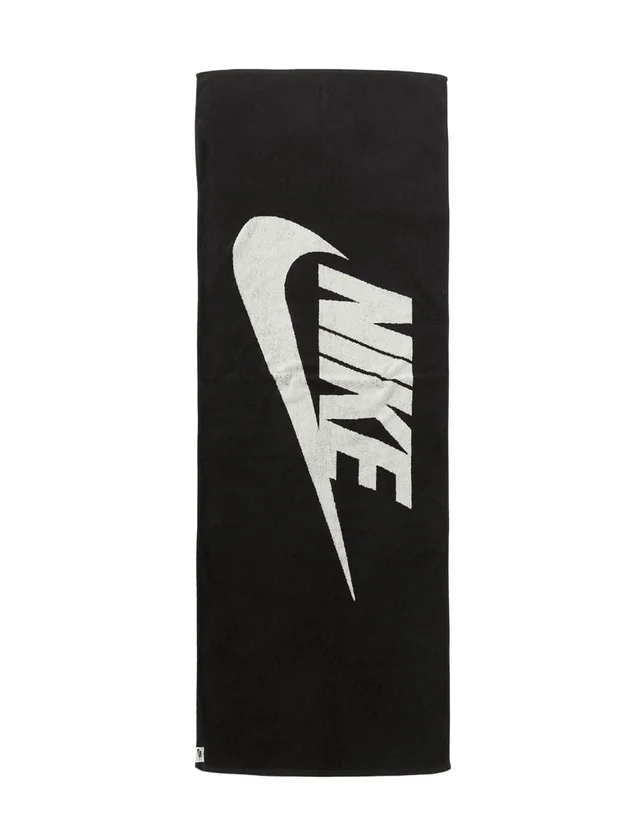 Club Pool Towel