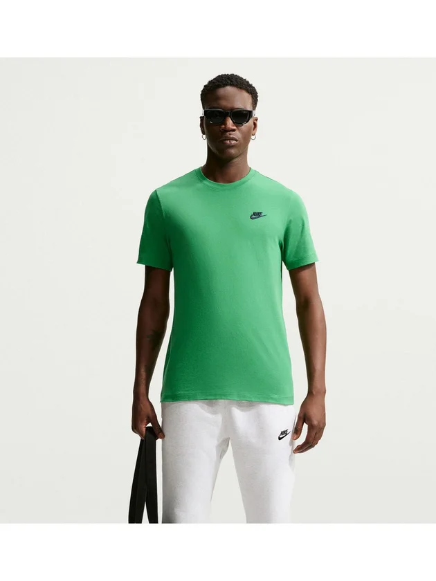 Club Tee