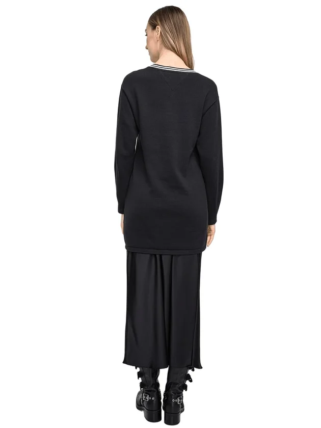 Badge Sweater Dr
