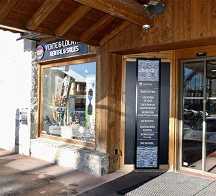 Extérieur du magasin SPORT 2000 LA ROSIERE L'APPART
