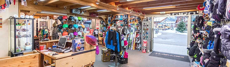 Intérieur du magasin SPORT 2000 SERRE CHEVALIER BRIANCON KRAKATOA