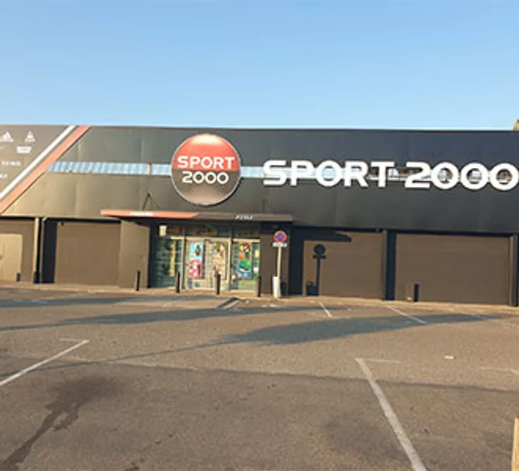 Extérieur du magasin SPORT 2000 MONTAUBAN