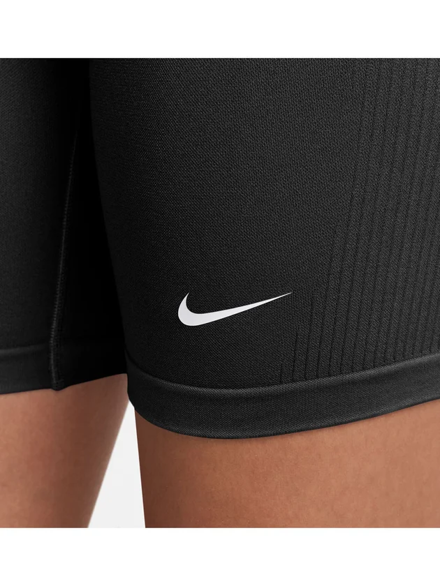 Dri-FIT Seamless High Rise 5In Short