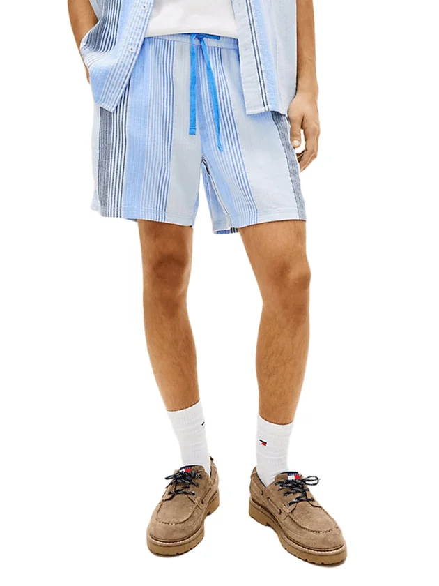 Textured Stripe Short Ext