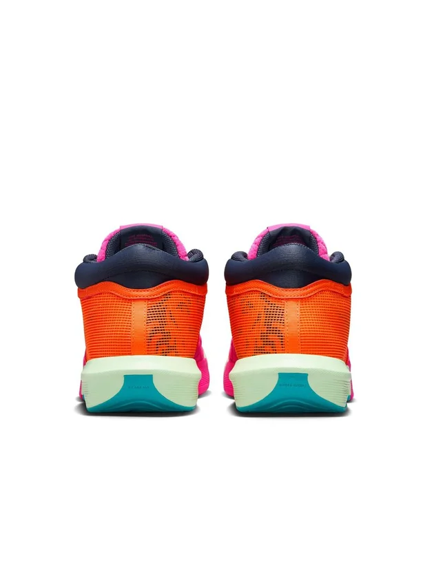 Lebron Witness VIII