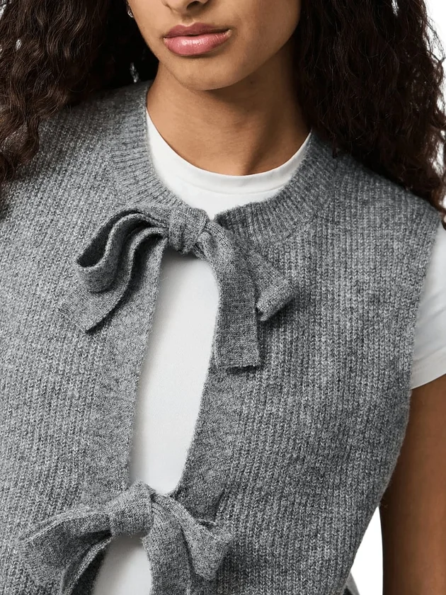 Sl Rev Tie Vest Knit Noos B