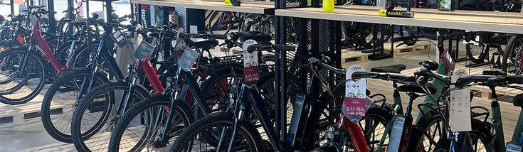 Intérieur du magasin MONDOVELO PRADES