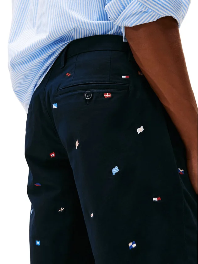 Brooklyn Short Critter Embro