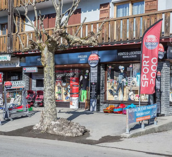 Extérieur du magasin SPORT 2000 SAMOENS PASSION GLISSE