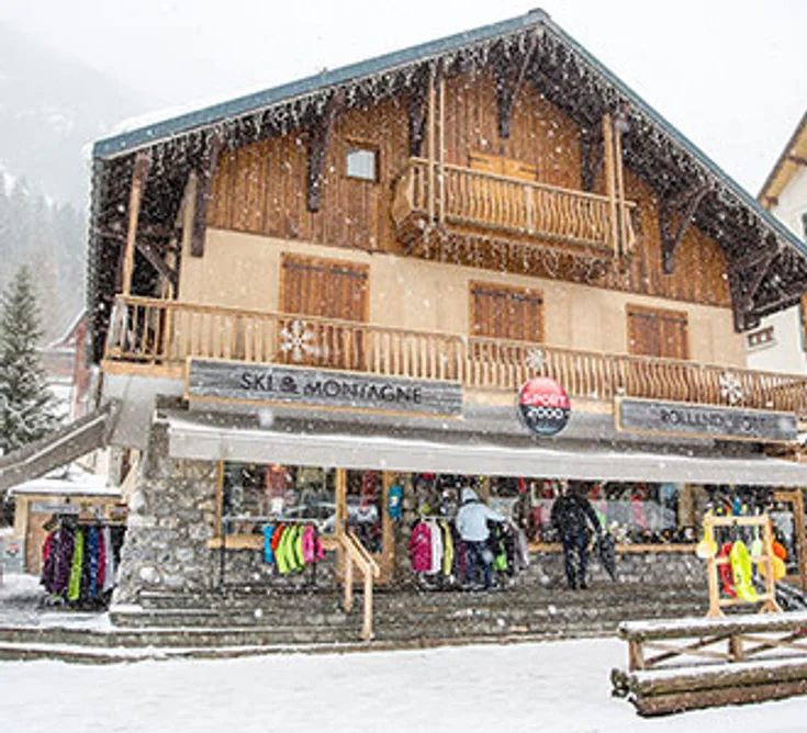 Extérieur du magasin SPORT 2000 PRALOGNAN LA VANOISE ROLLAND SPORT (ESPACE MONTAGNE)