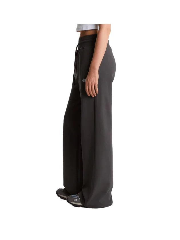 Essential Light Wide Leg Pant