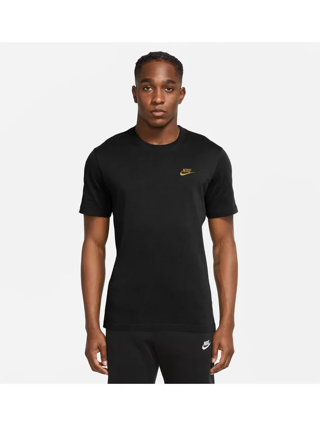 Club Tee