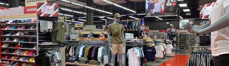 Intérieur du magasin SPORT 2000 SALLANCHES