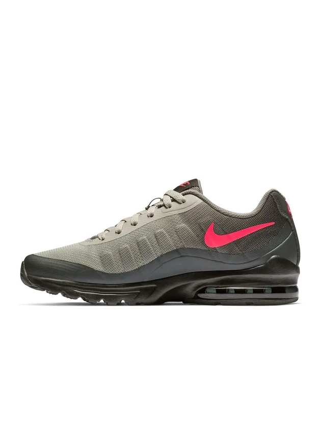 Air Max Invigor