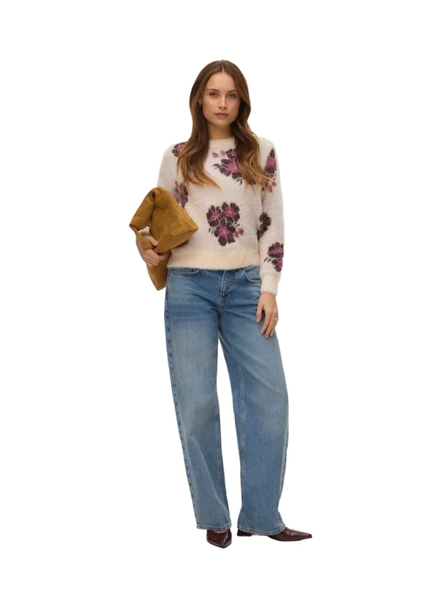 Flower LS O Neck Pullover