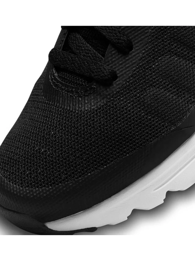 Air Max Invigor