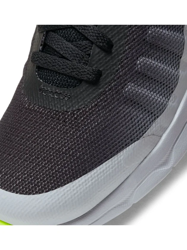 Air Max Invigor