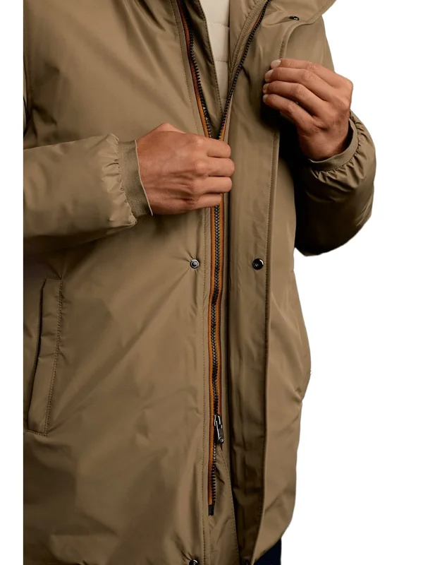 Classic Blouson Capuche