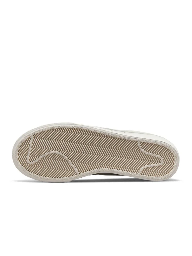 Blazer Low Platform